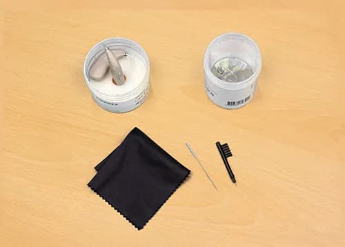 Jak czyścić aparat słuchowy?